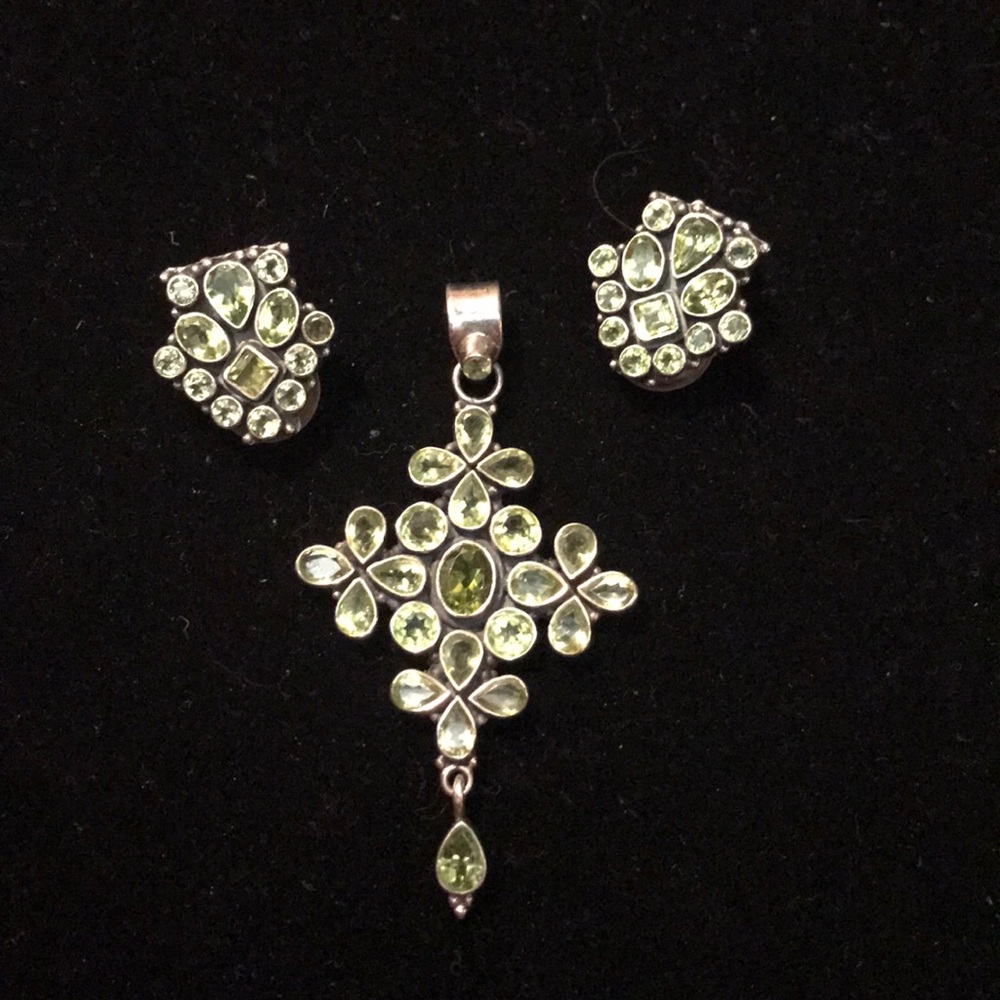 Peridot Pendant & clip Earrings